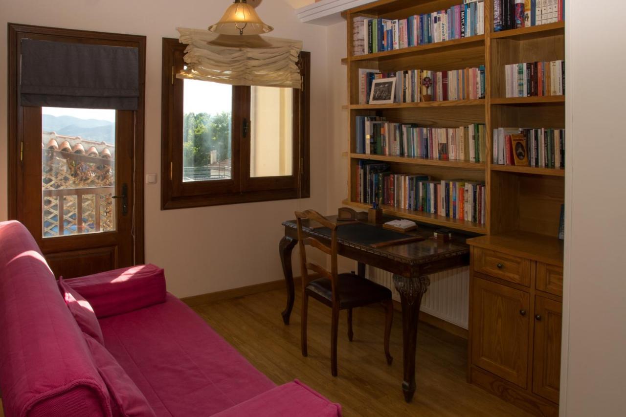 Mountain Breeze Sanctuary Villa Волос Екстериор снимка
